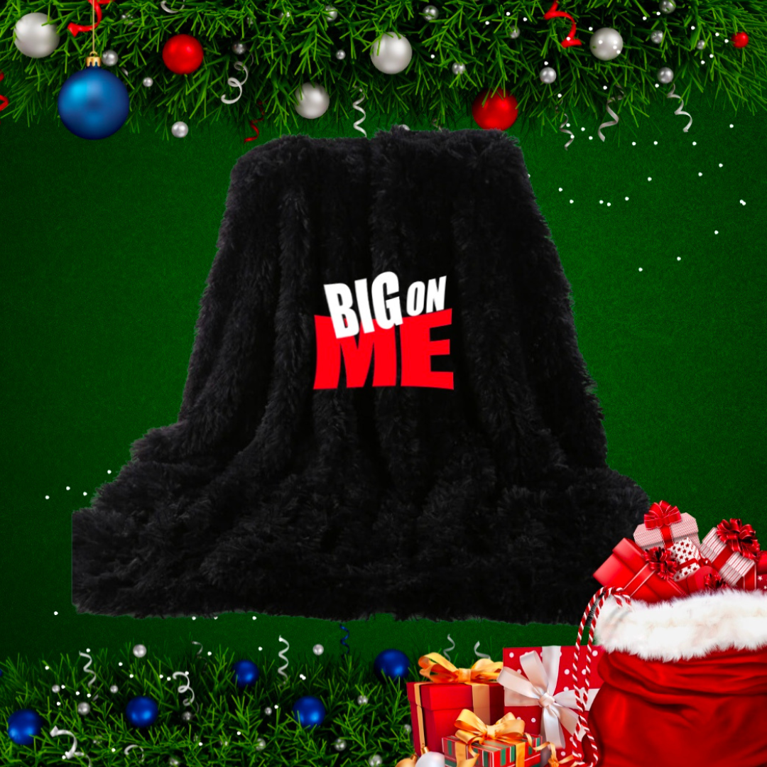 SIGNATURE FLEECE BLANKET